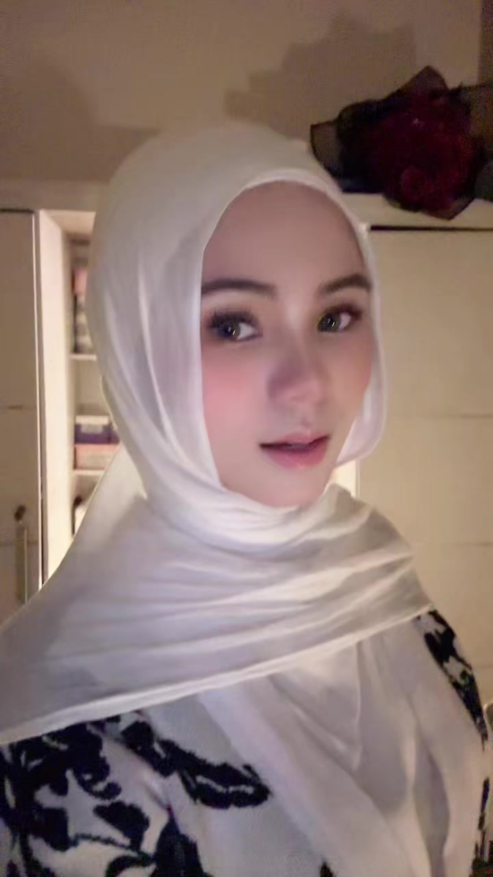 @Rratu