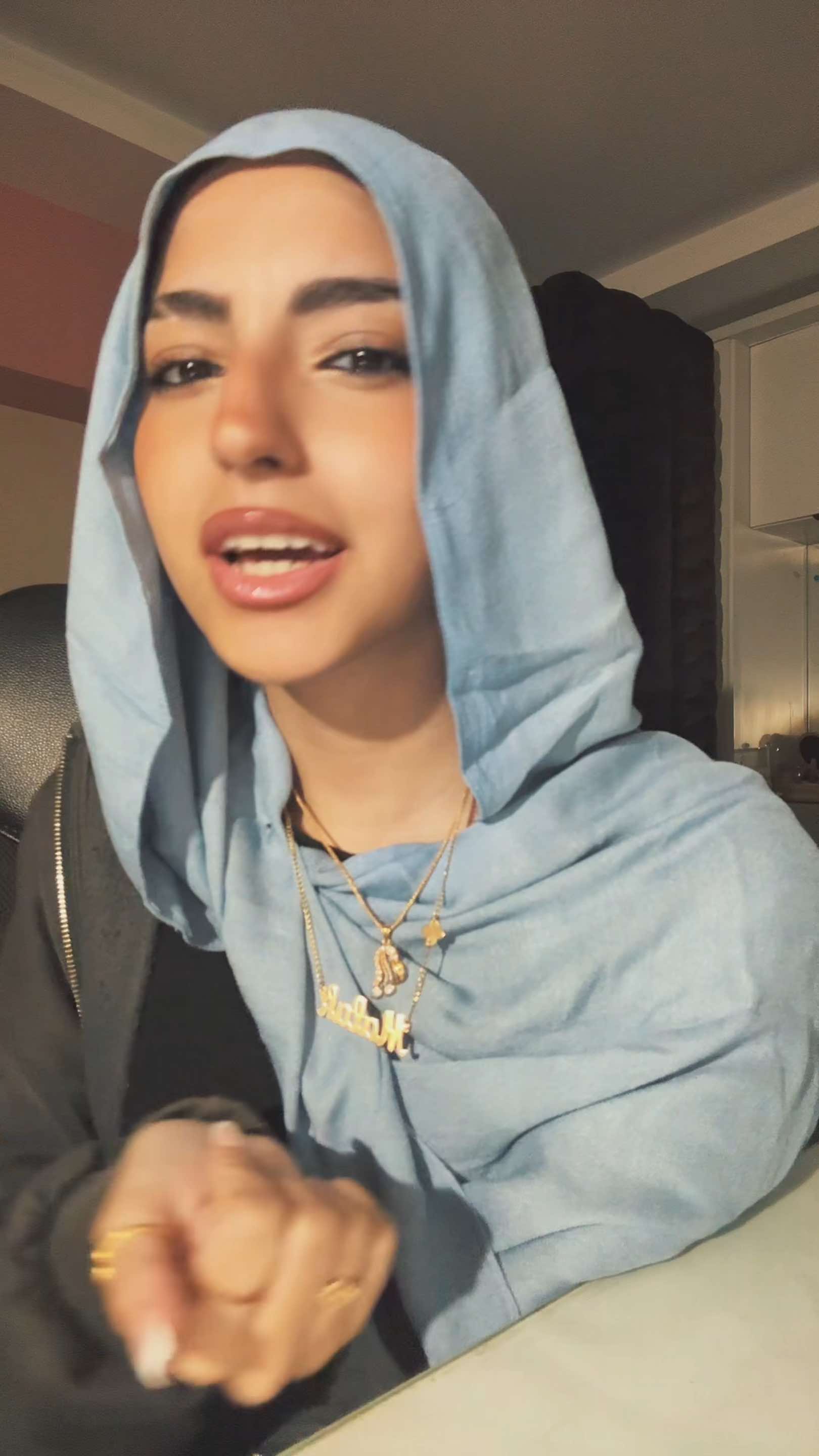 @مَ