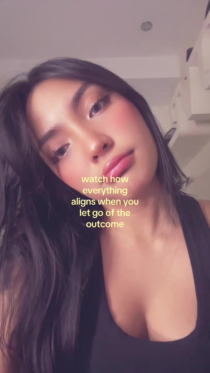 @cyra
