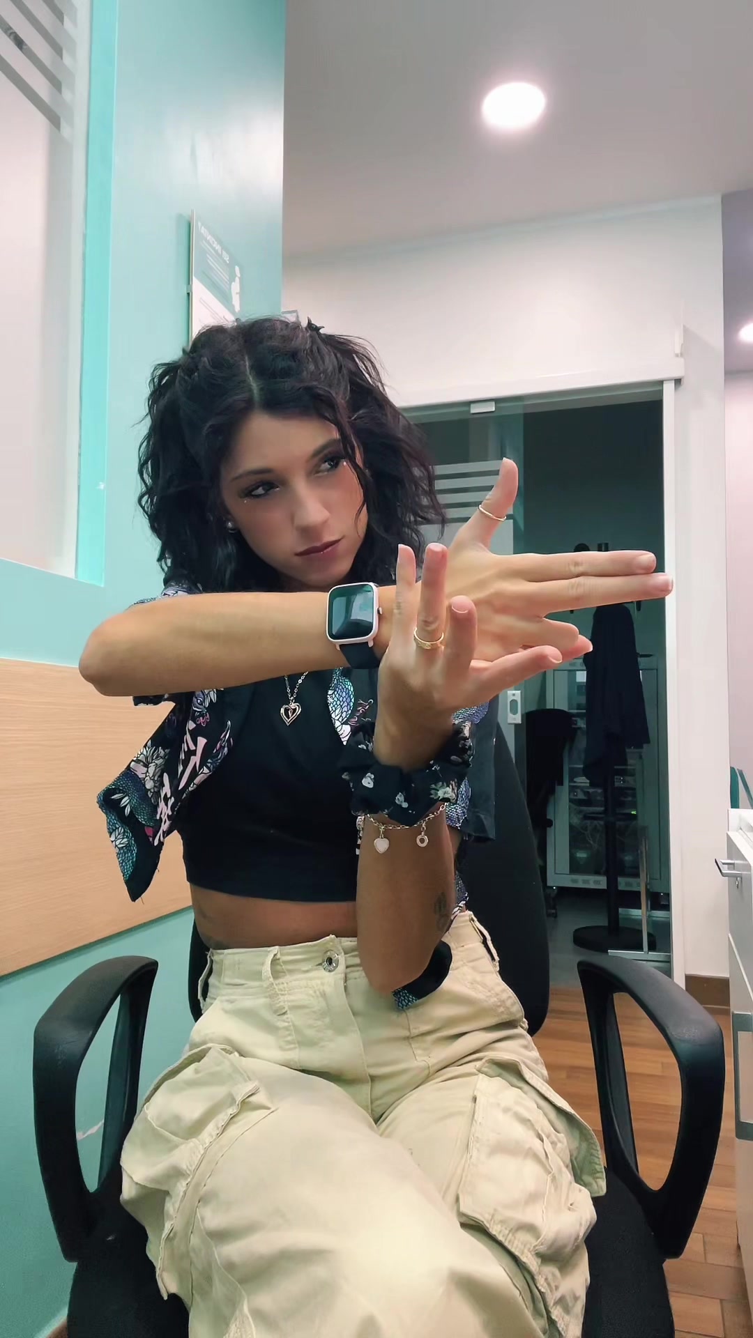 @Tina
