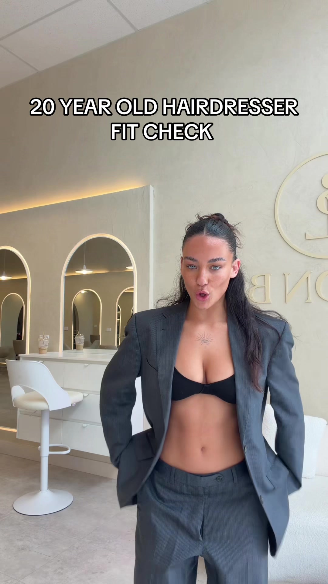 @Mialangleyhair