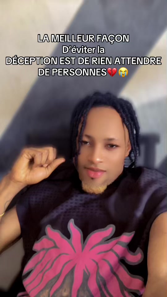 @adri pêtê 🐾🩵🌴⚔️