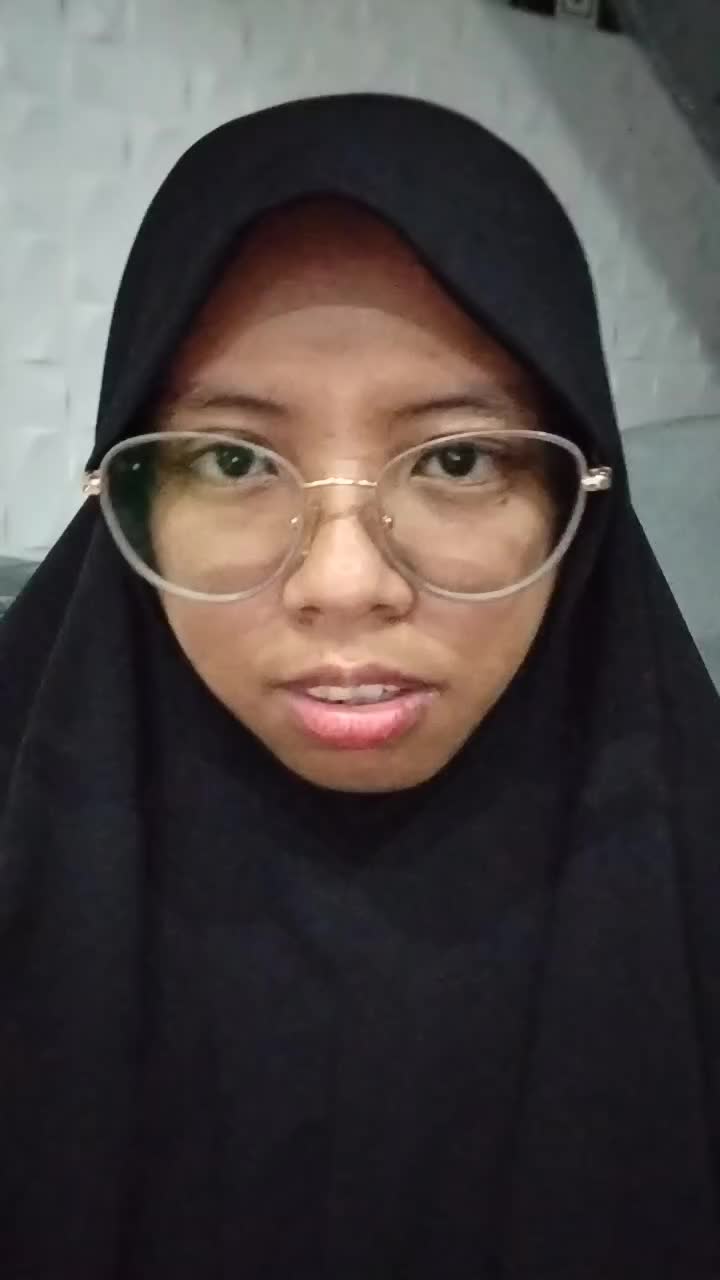 @LoveieDewy