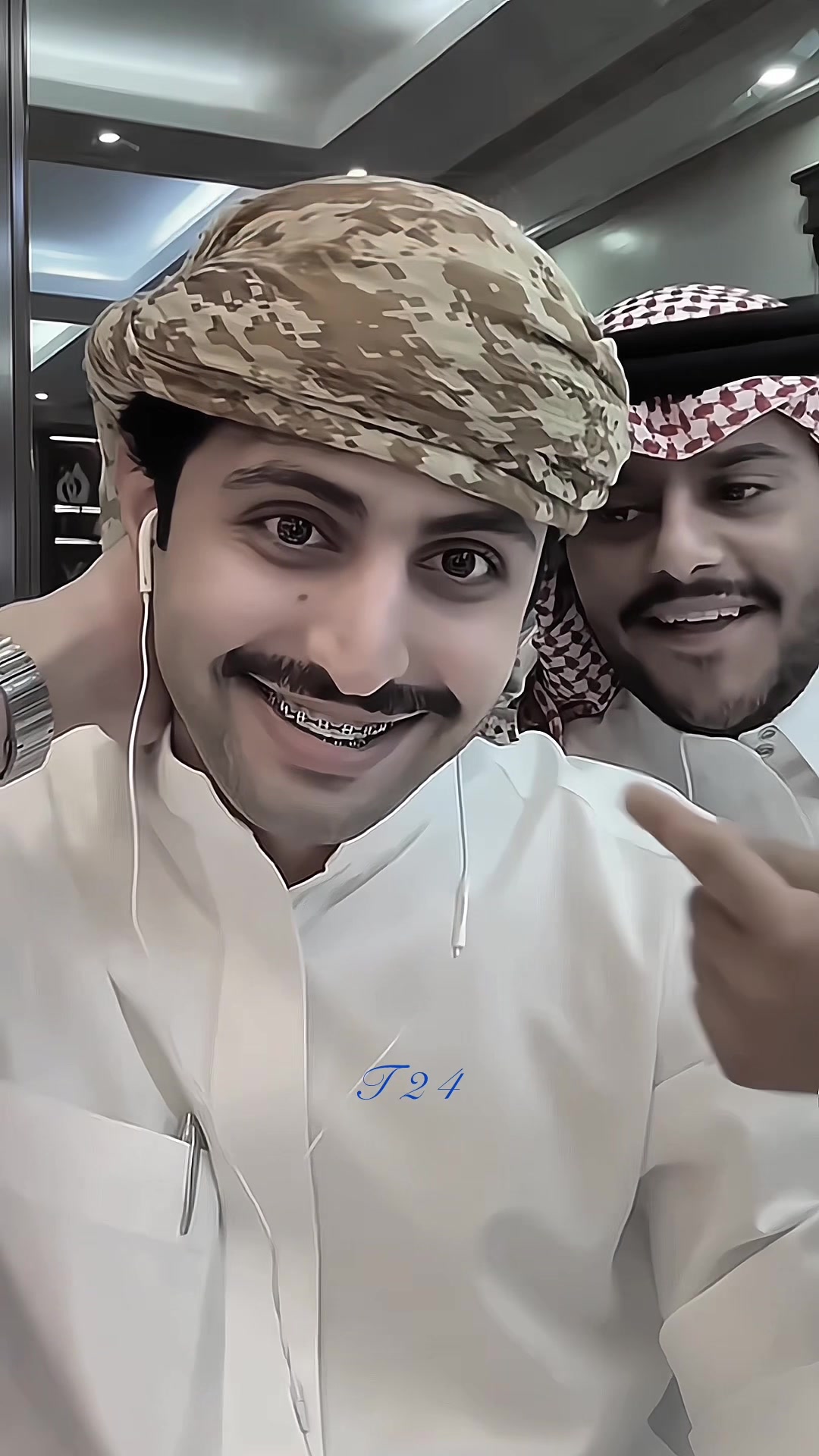 @طيـوف