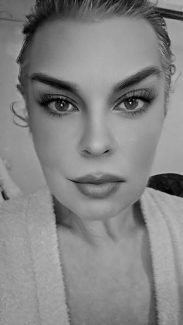 @Lady Vivienne Vanderbuilt ♡♤♧◇
