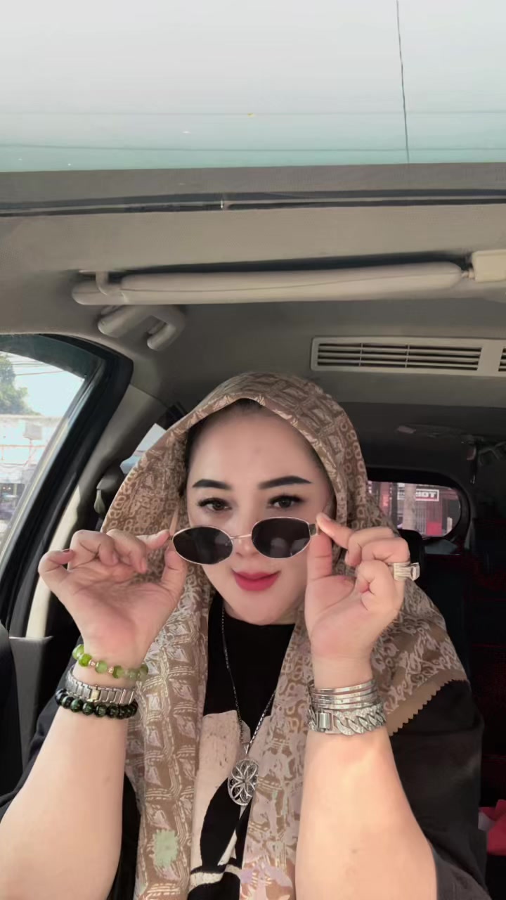@momsky_rr2