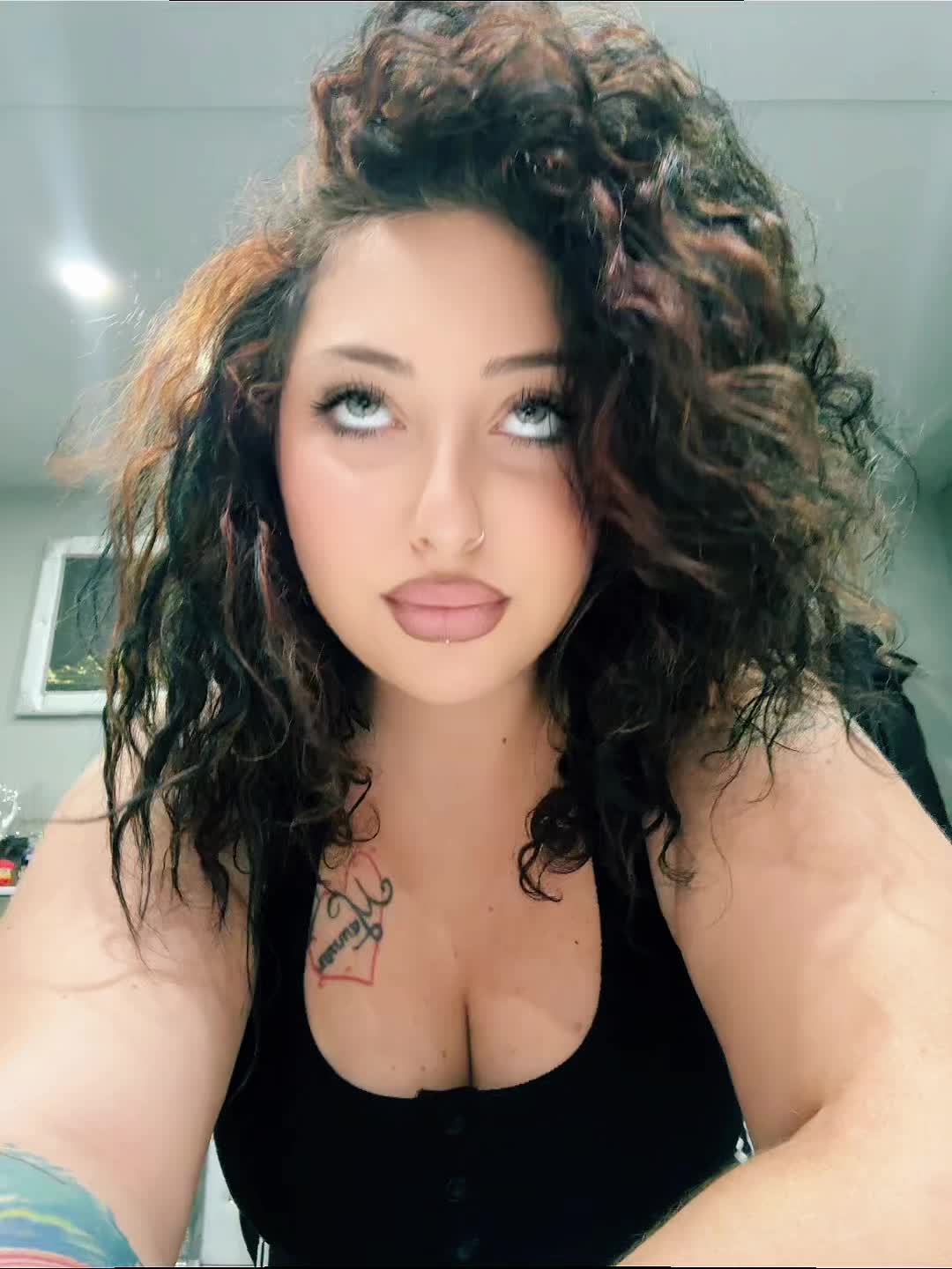 @ER🍒