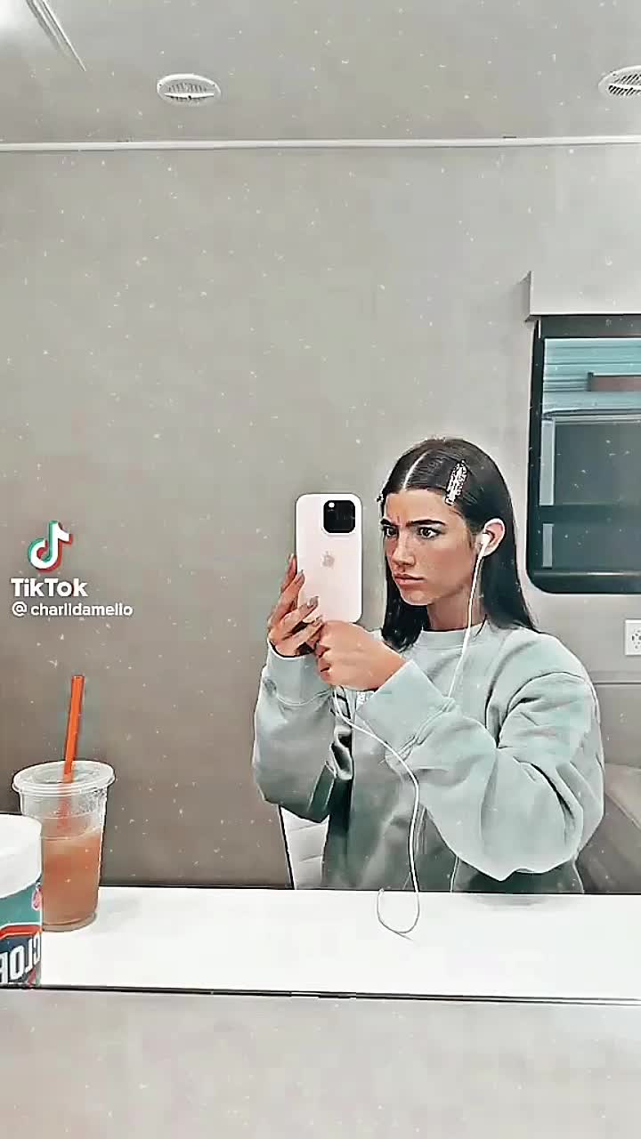 @🤍 𝕴𝖘𝖆𝖇𝖊𝖑𝖑𝖆 🤍