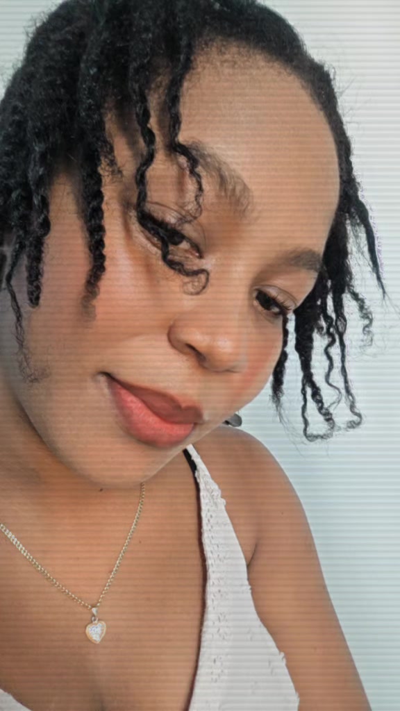 @🥰🥰 Pretty girl 🥰🥰