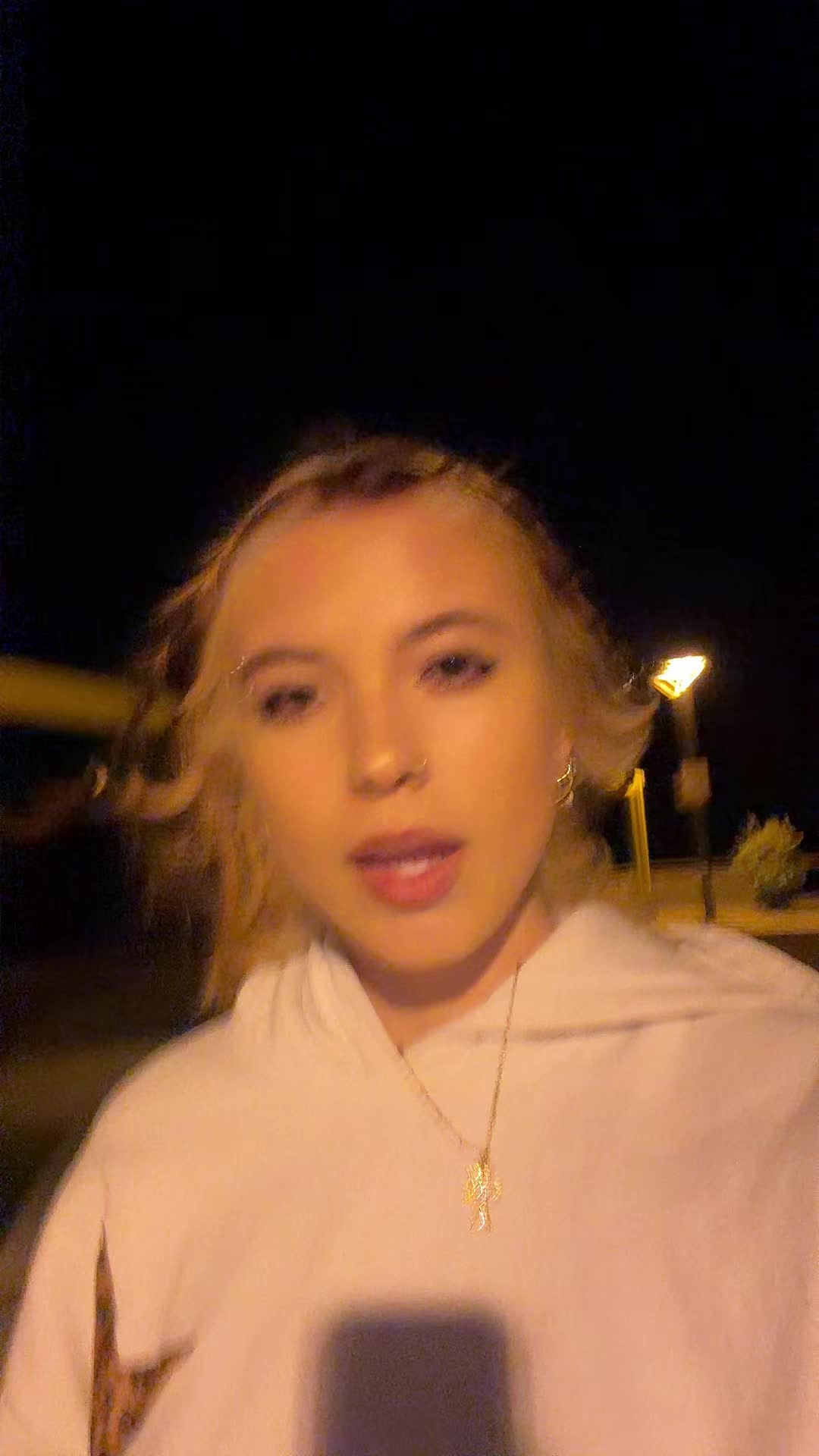 @elluh