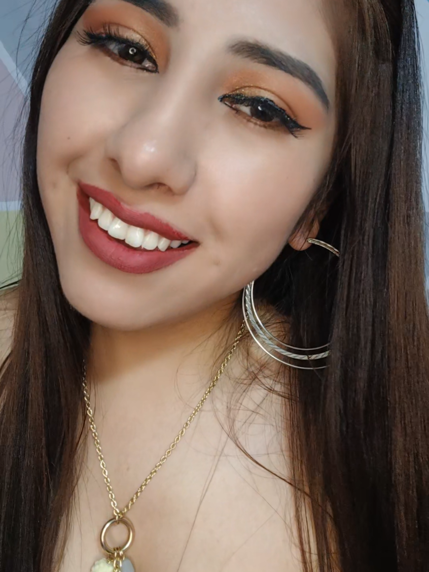 @Melania