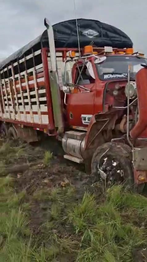 @Trocheros Trucks