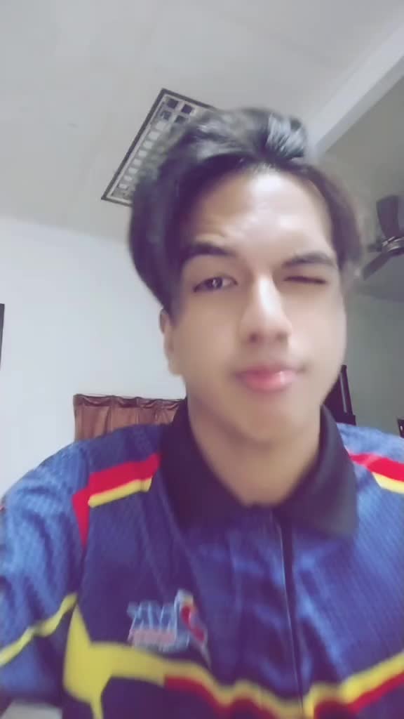 @yrboyyfriend