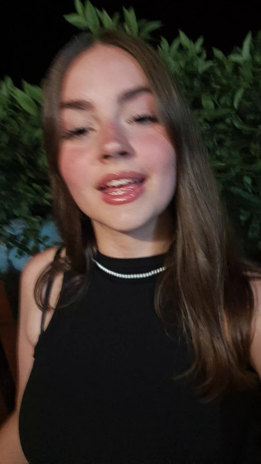 @violaa