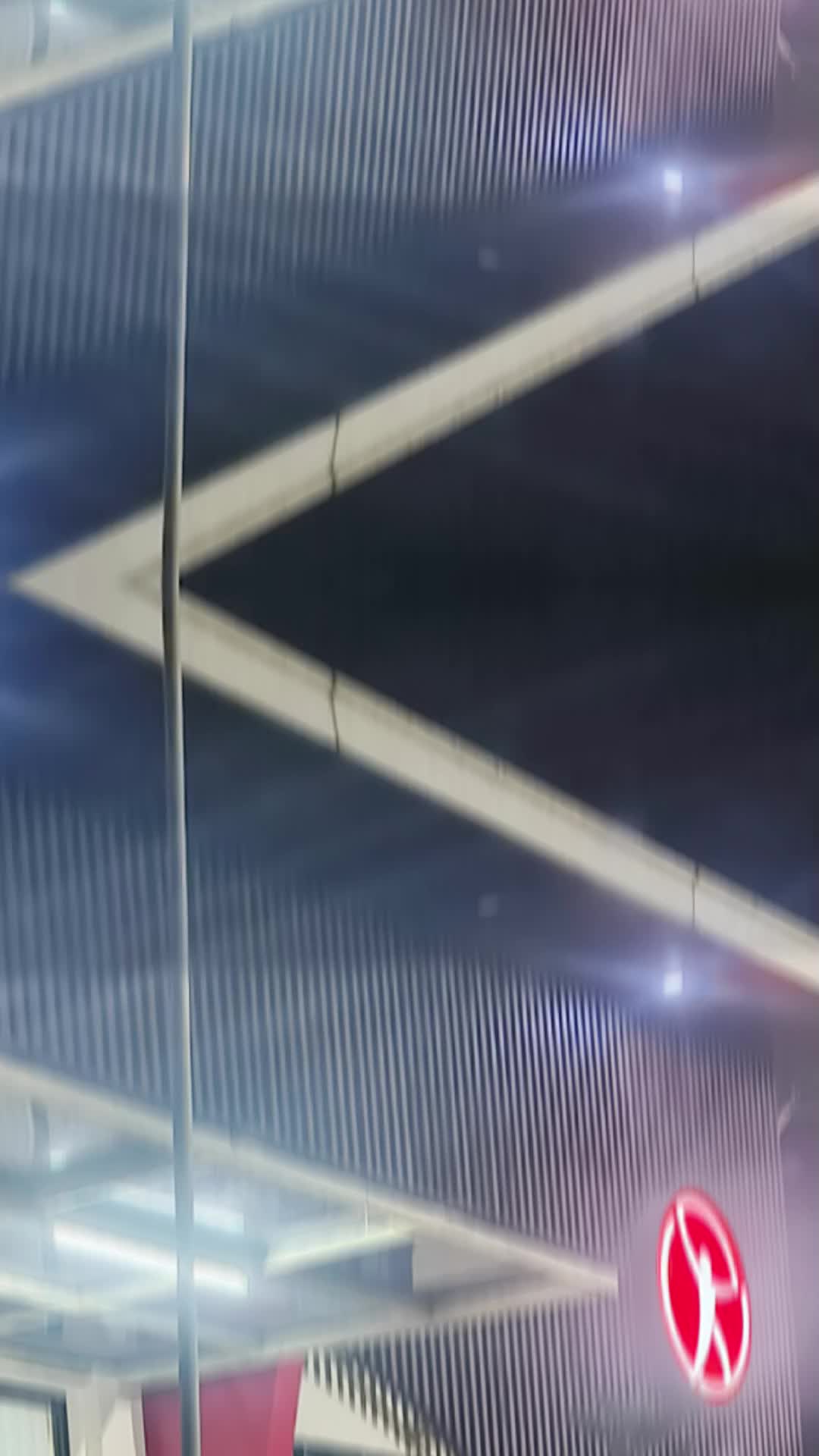 @𝒫𝒶𝓂𝒷𝑜𝓎_