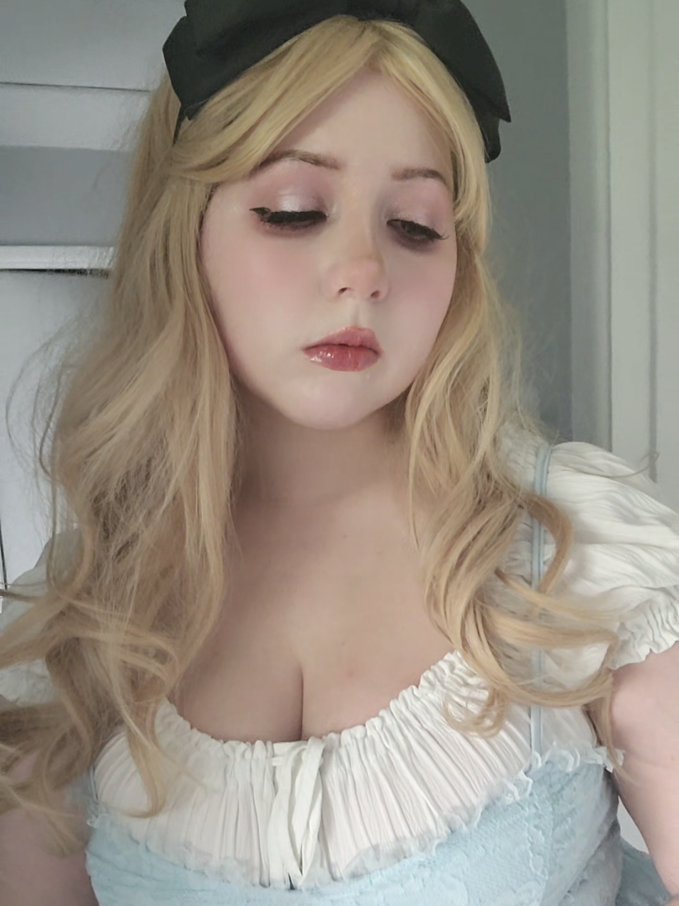 @Emma🌸