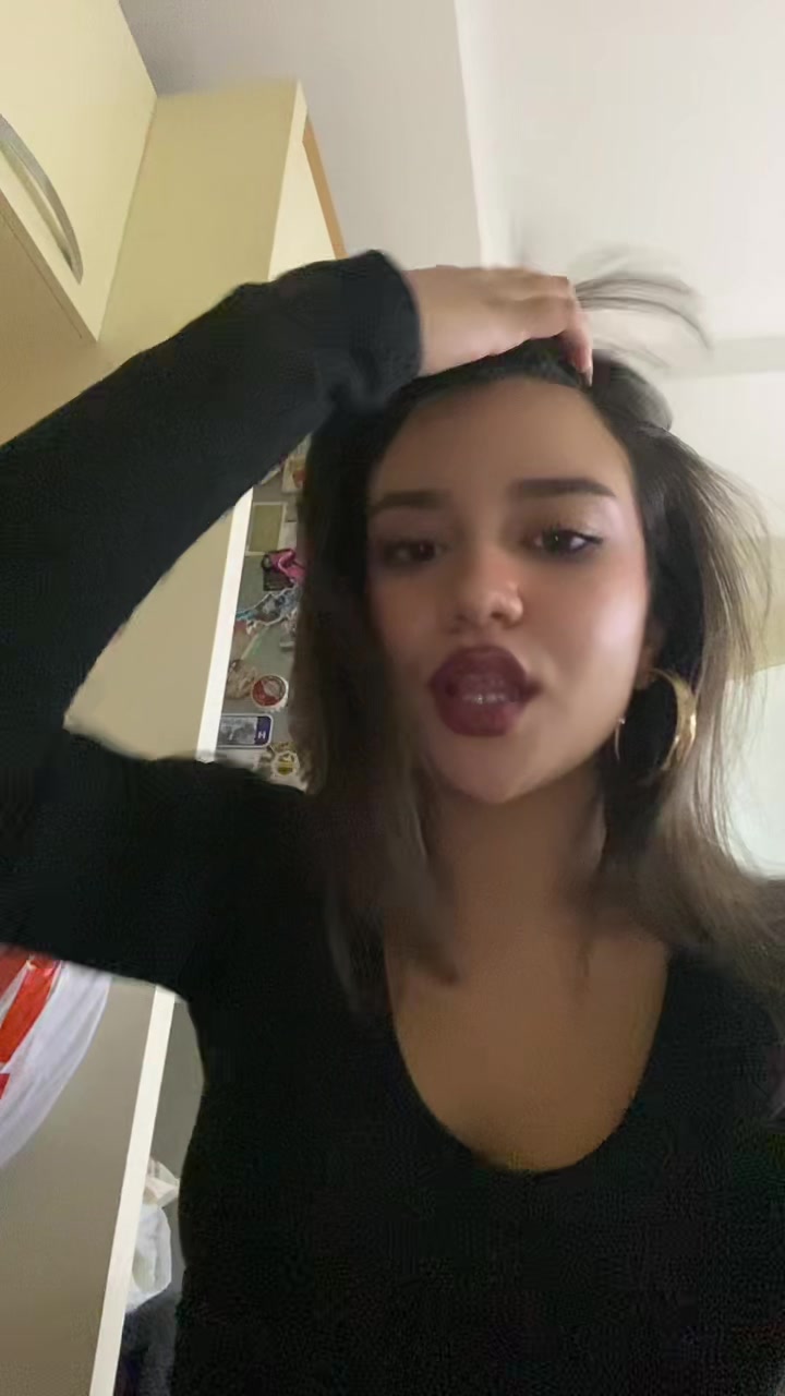 @E.