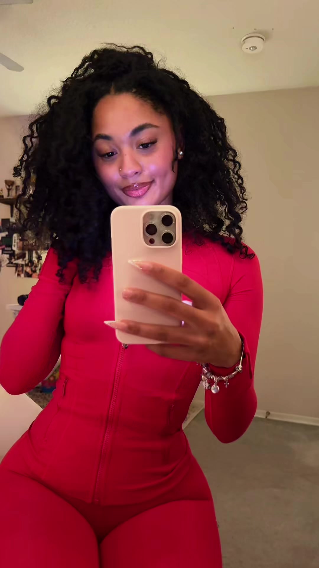 @naomsab