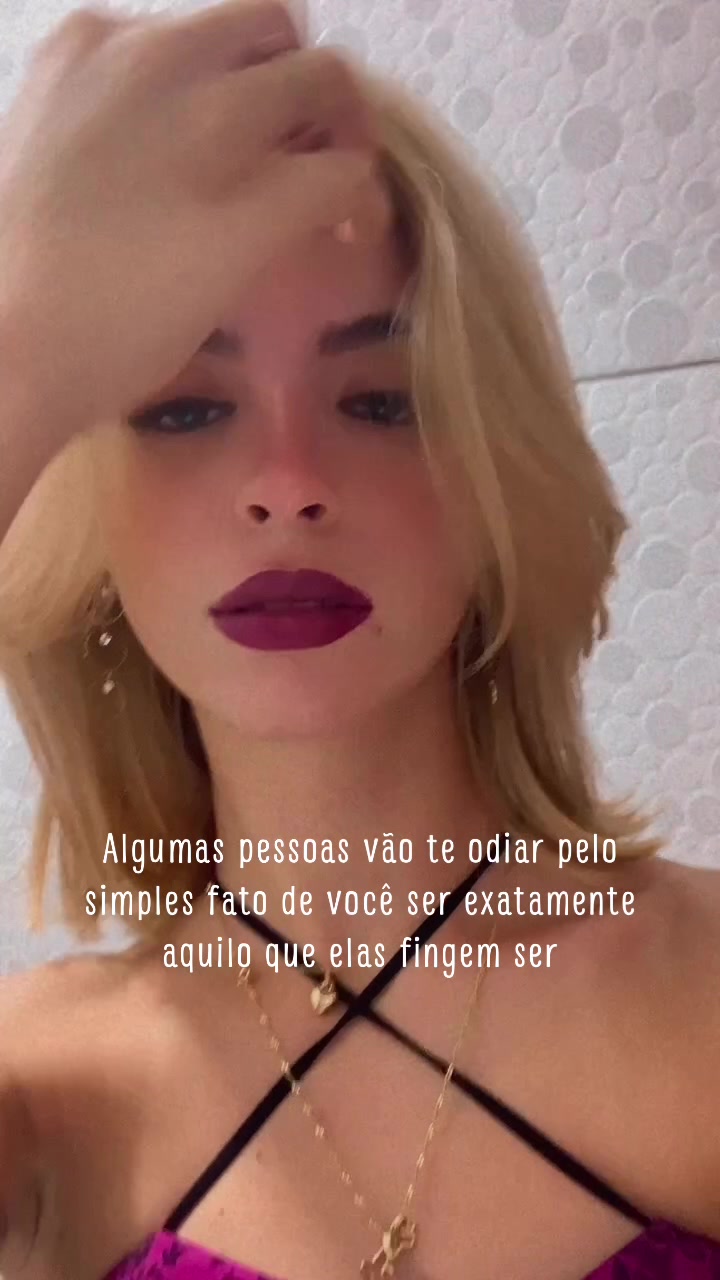 @Laryssamartinsoficial