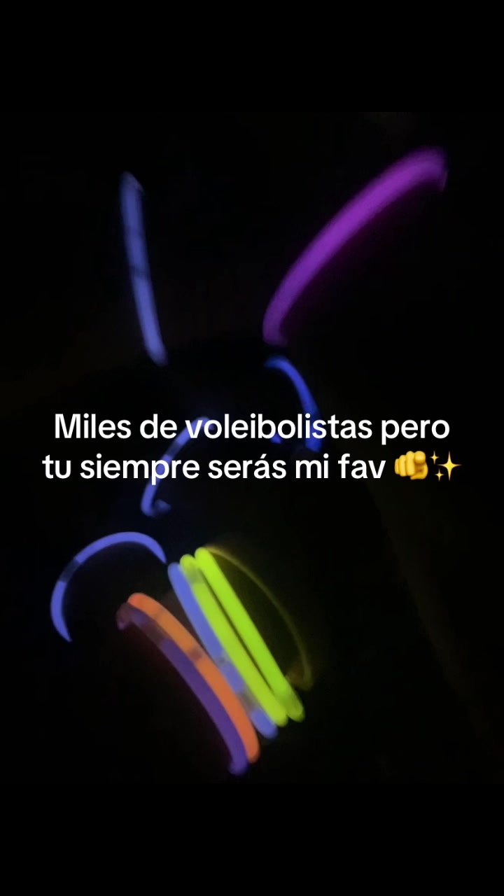 @Julii🦈