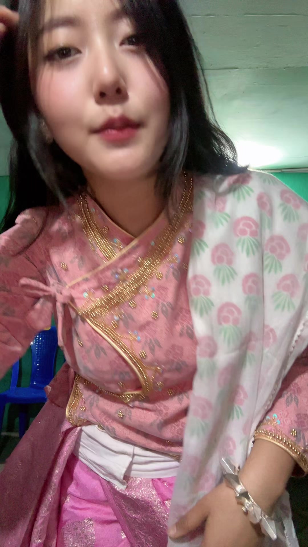 @Numaaa