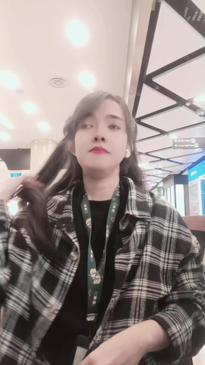 @𝘿𝙄𝙉𝙊𝙇