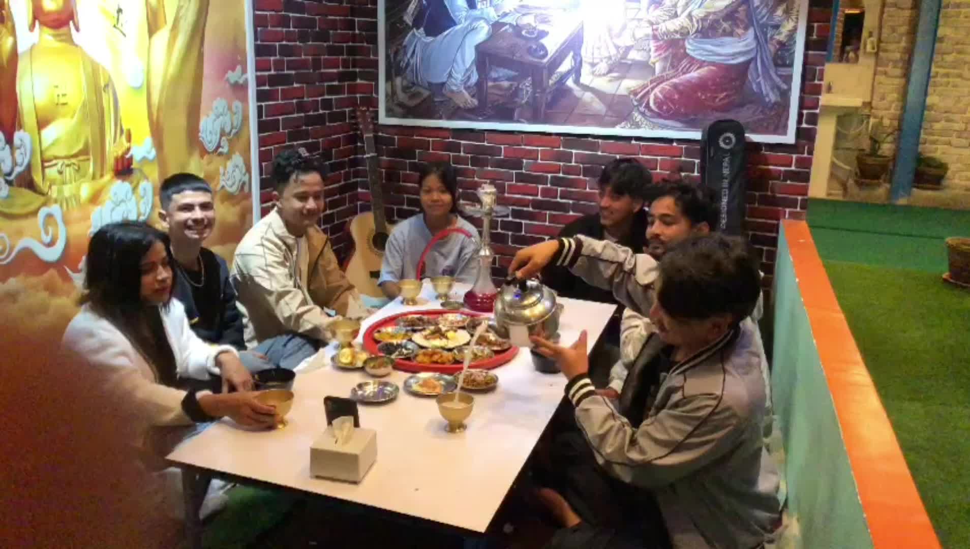 @नेवा: पाहॅा छें