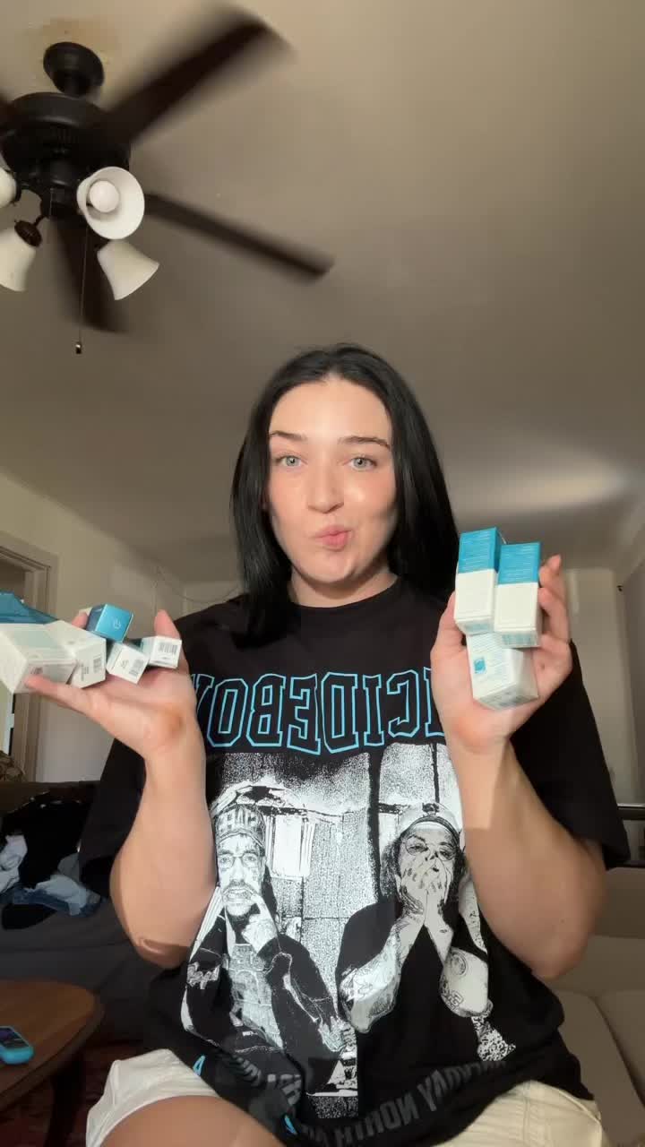 @sydneycadams