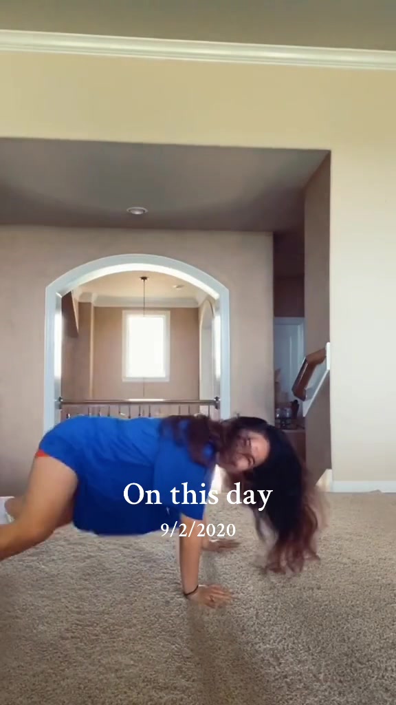 @kaelyncompechi