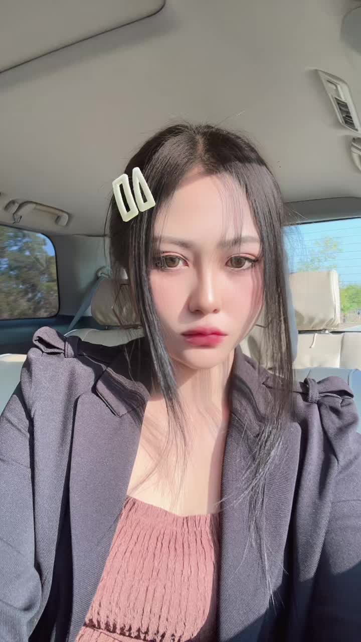 @Htet Eaint 🇲🇲🖤