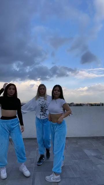 @✨️🦋Las rico rico🦋✨️