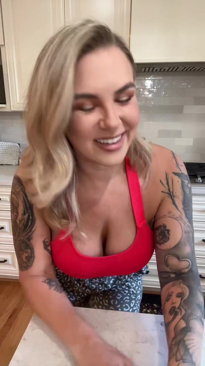 @Mötley Monröe