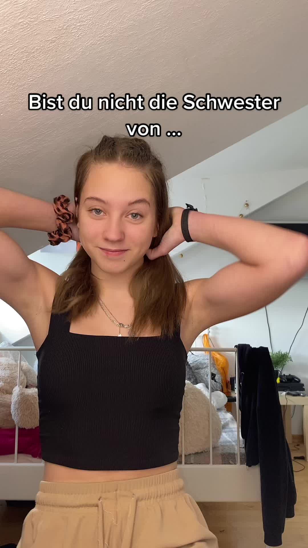@🦋