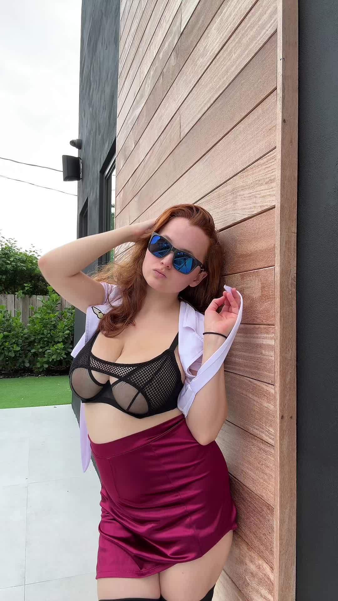 @Redeviee