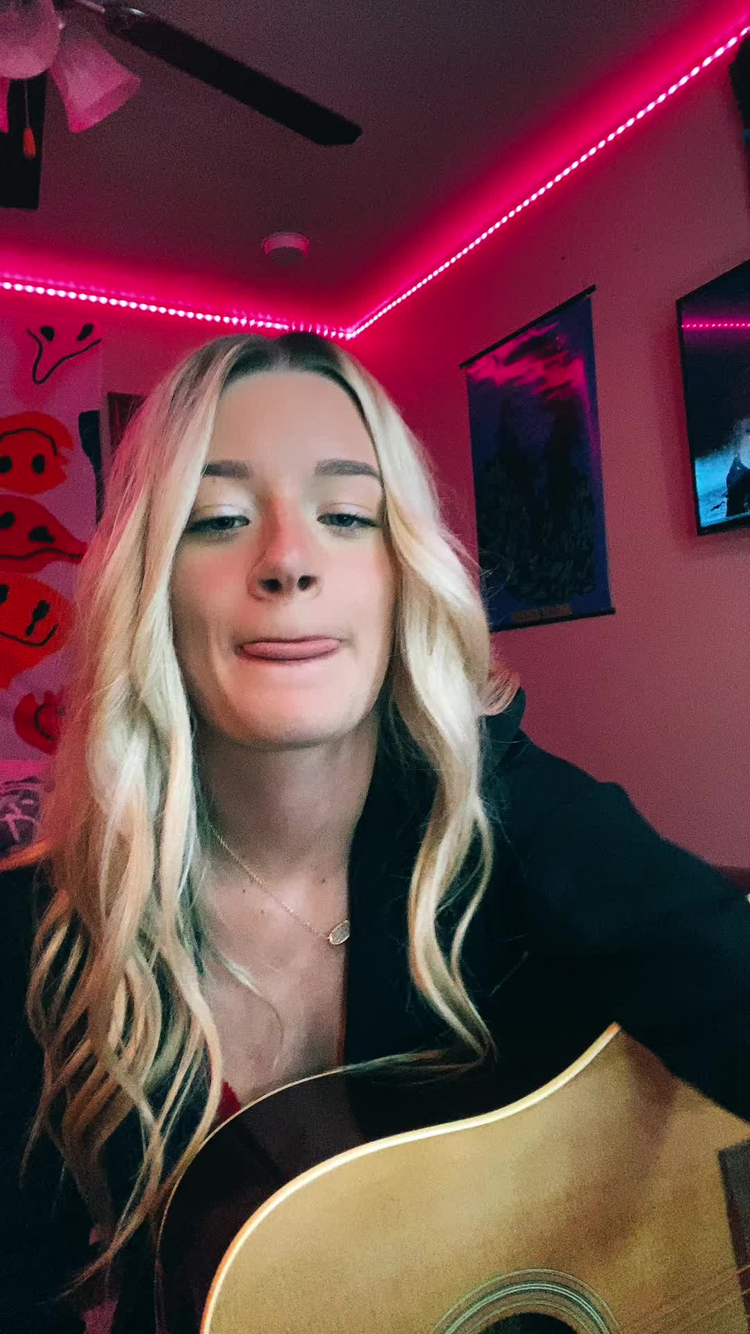 @Jehnnie lynn