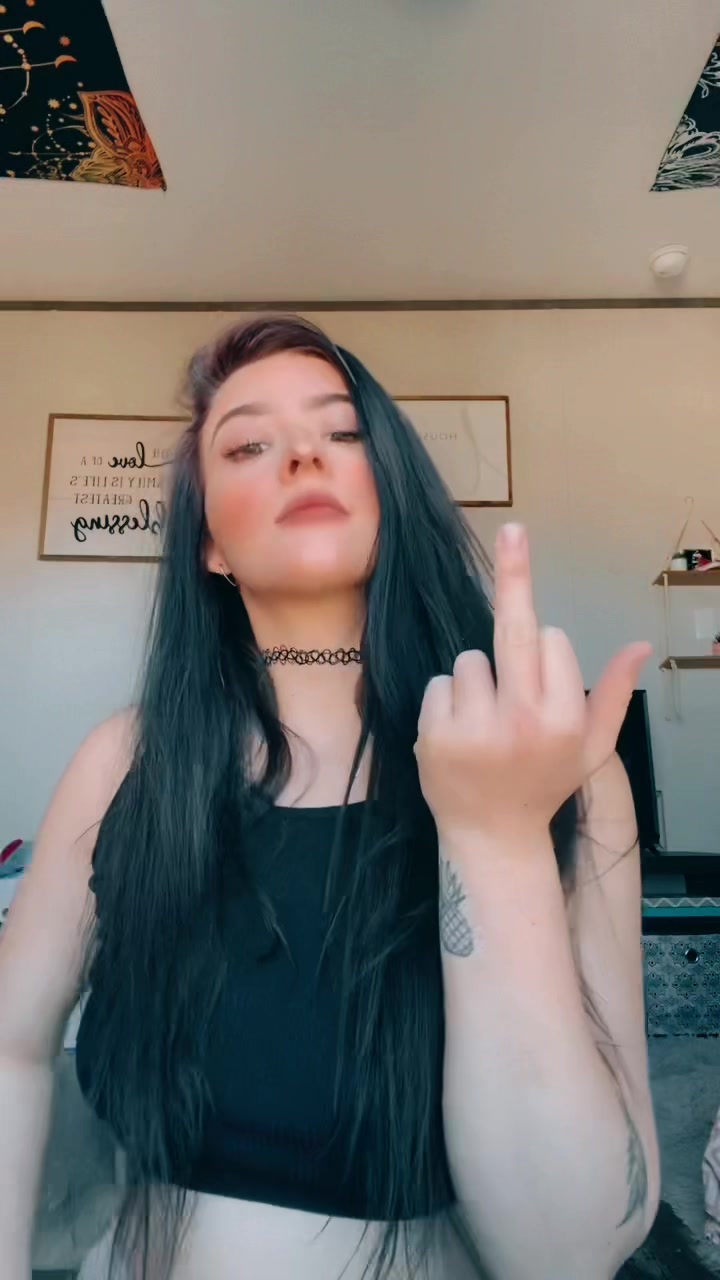 @@Miranda💋🖤