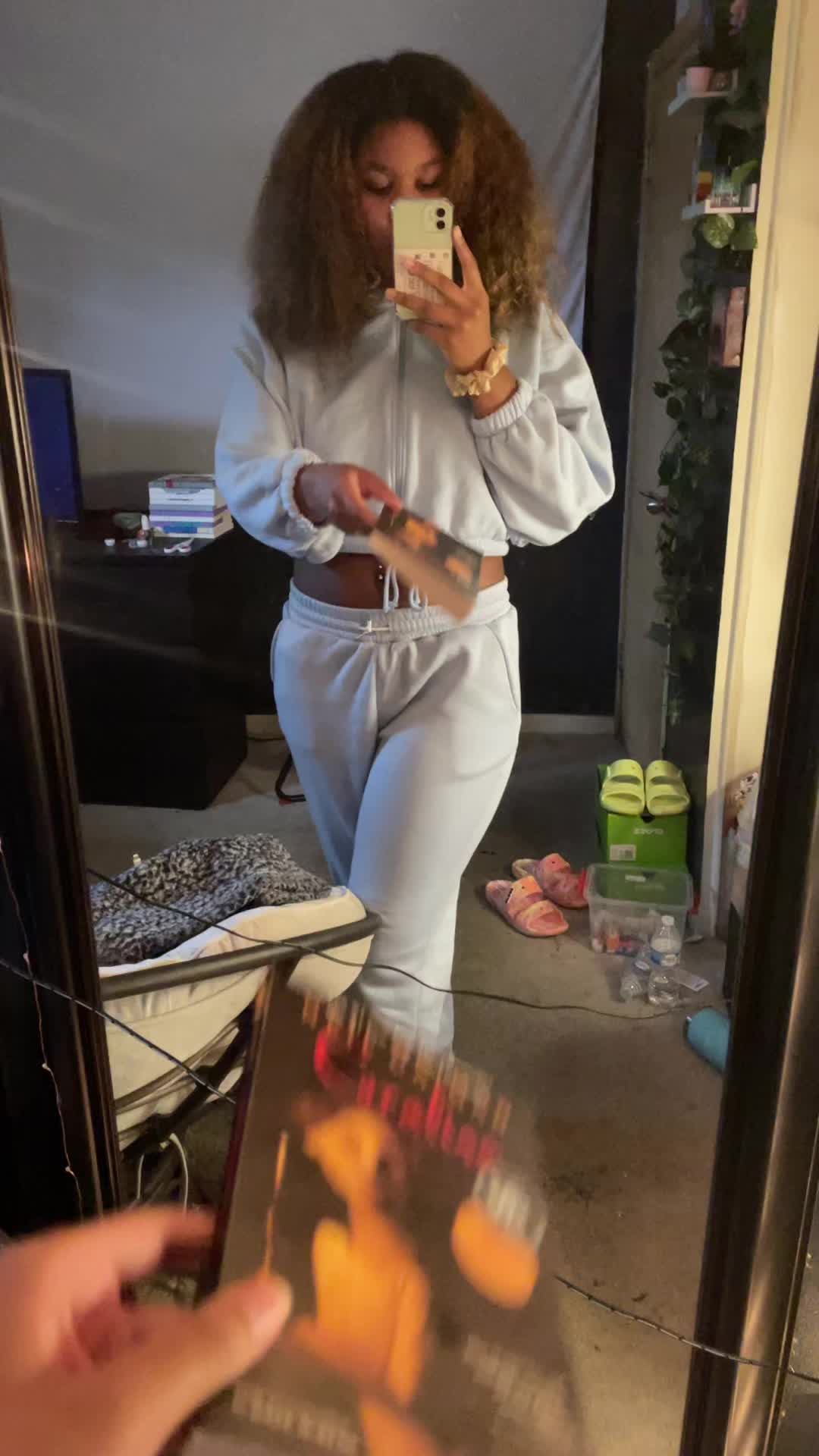 @ZZ