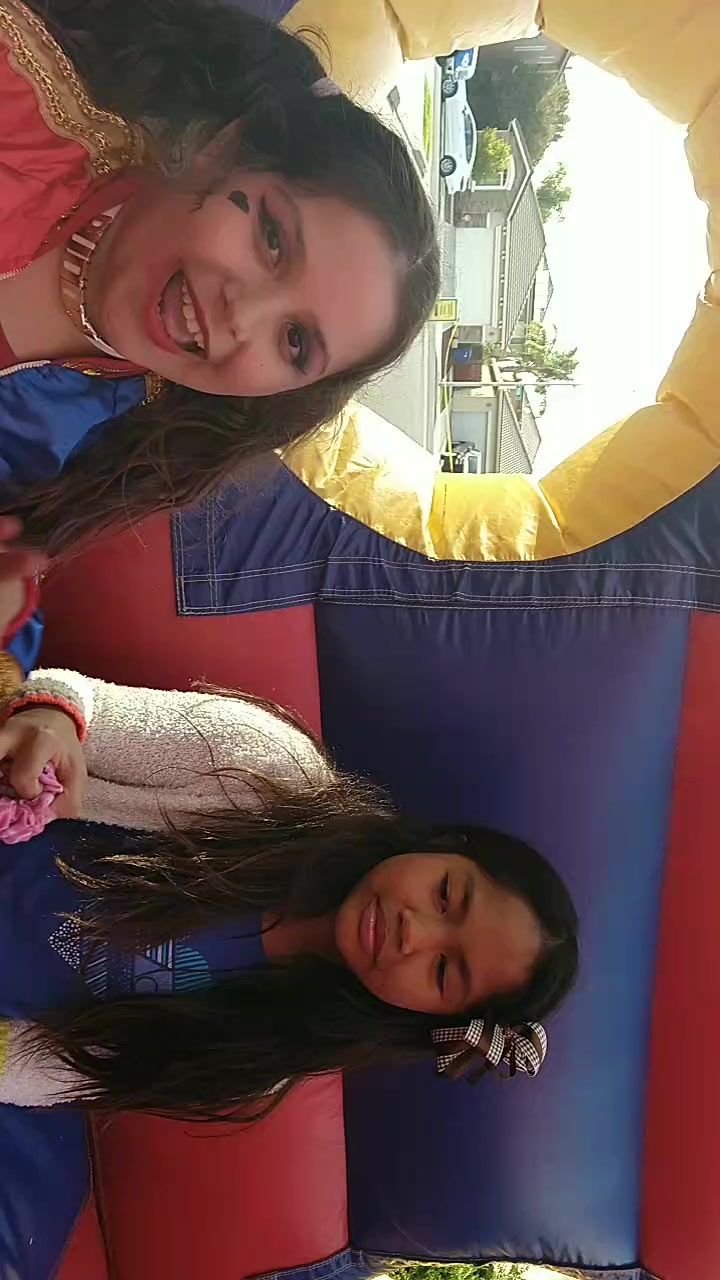 @Hola kidz