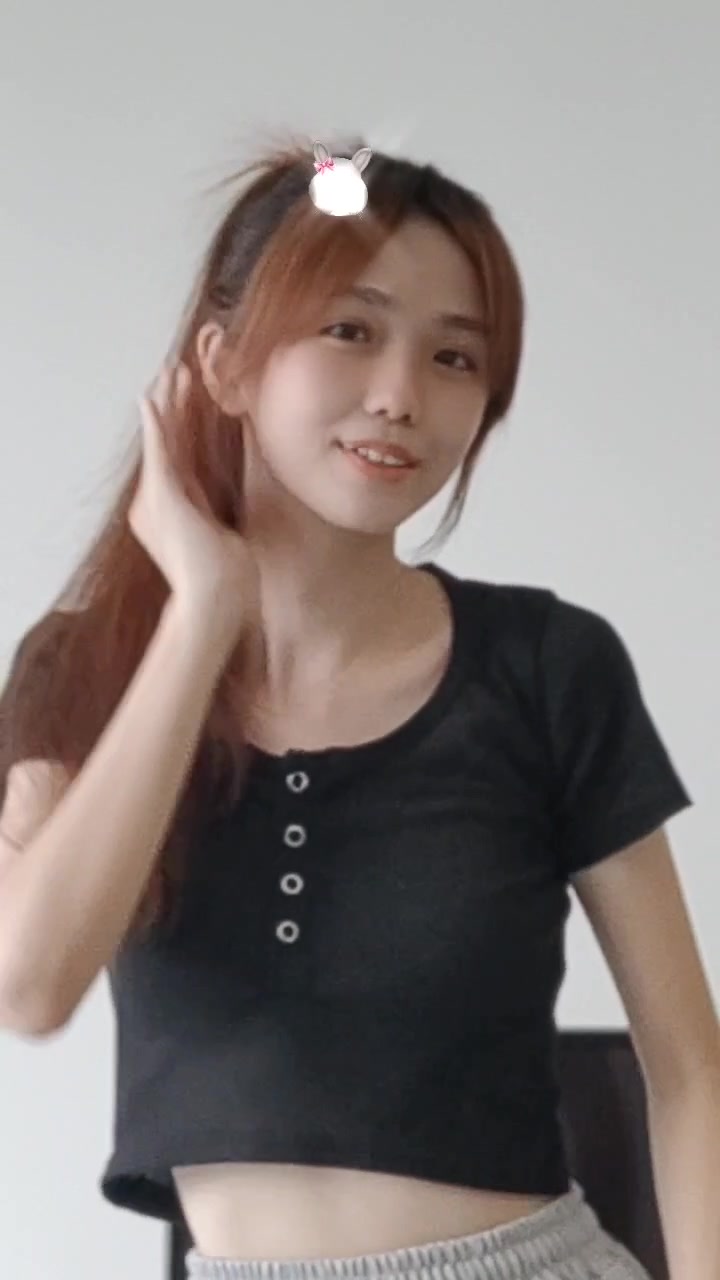 @小丫很宅