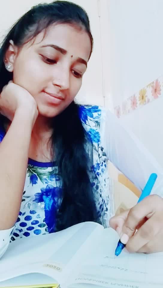@ಬೆಳ್ಳಿ ಚಿನ್ನು 💏
