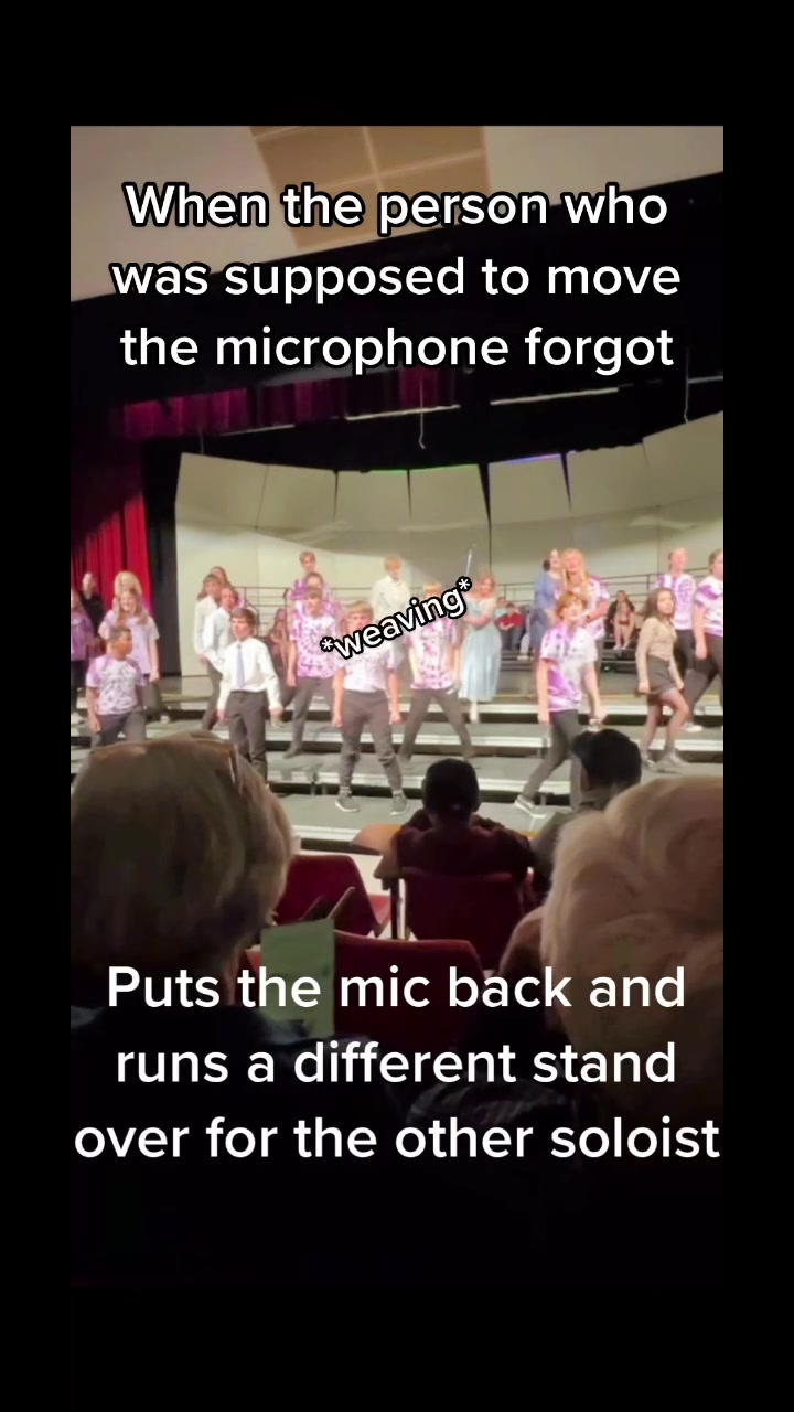 @Emi 🏳️&zwj;🌈