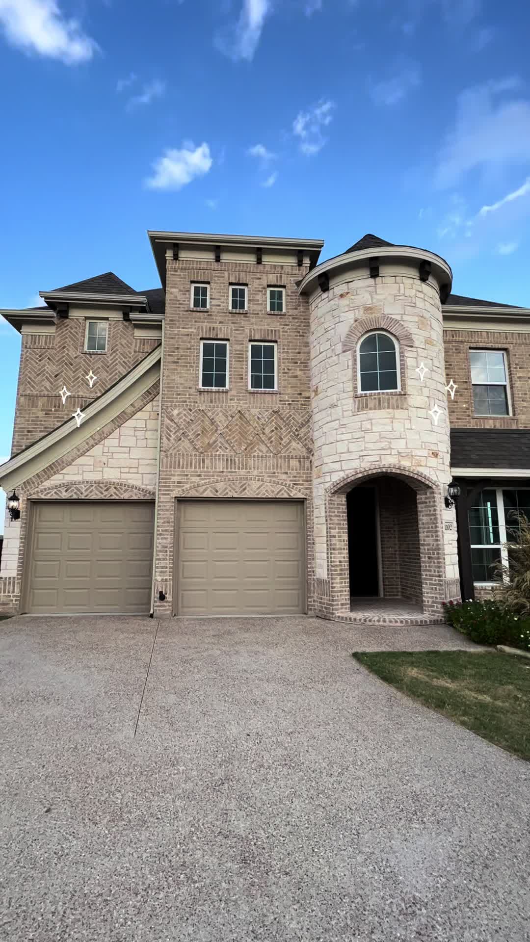 @Julie Downe | TX New Homes