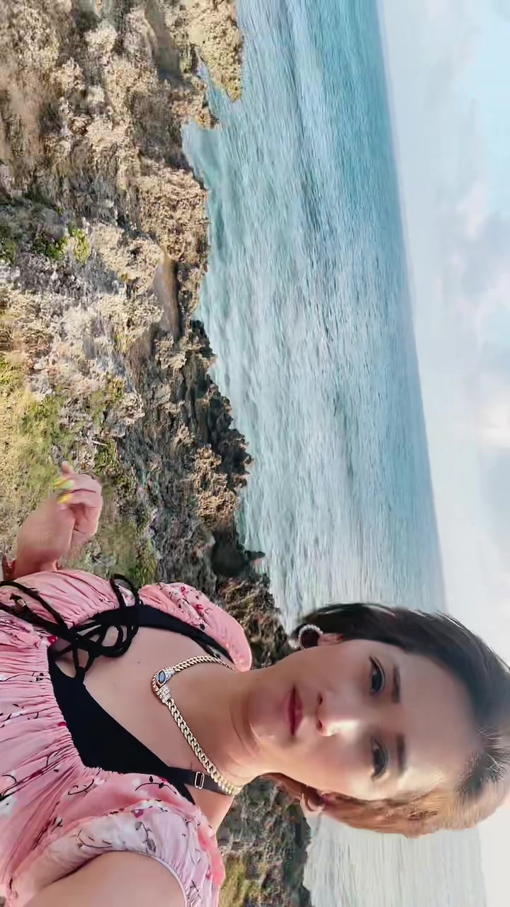 @Aine10120