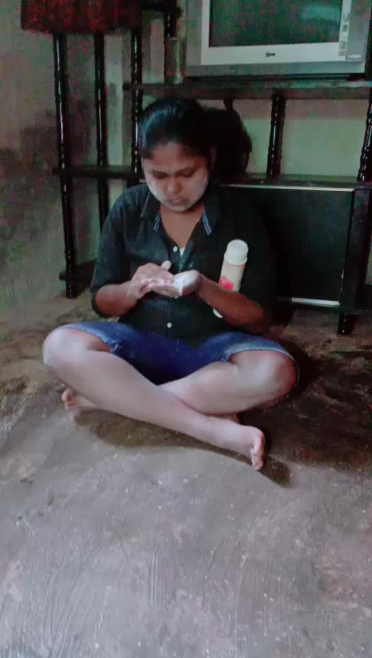 @anukuttyzz