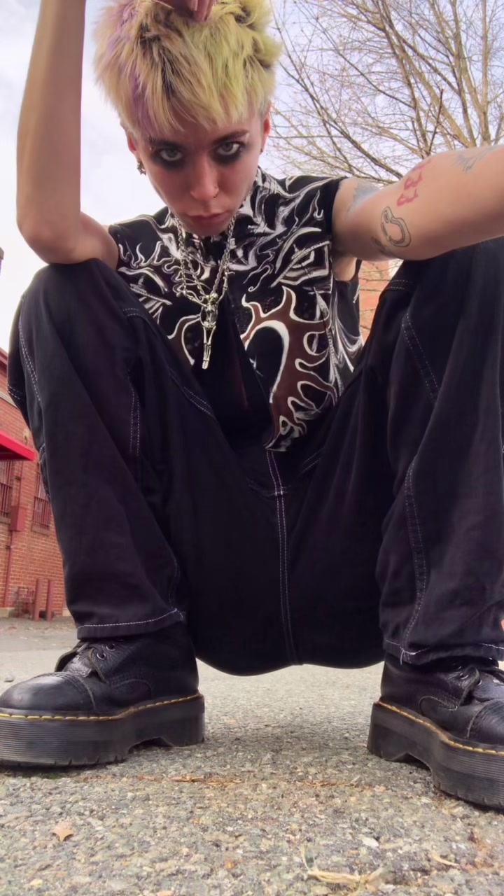 @H@Z3