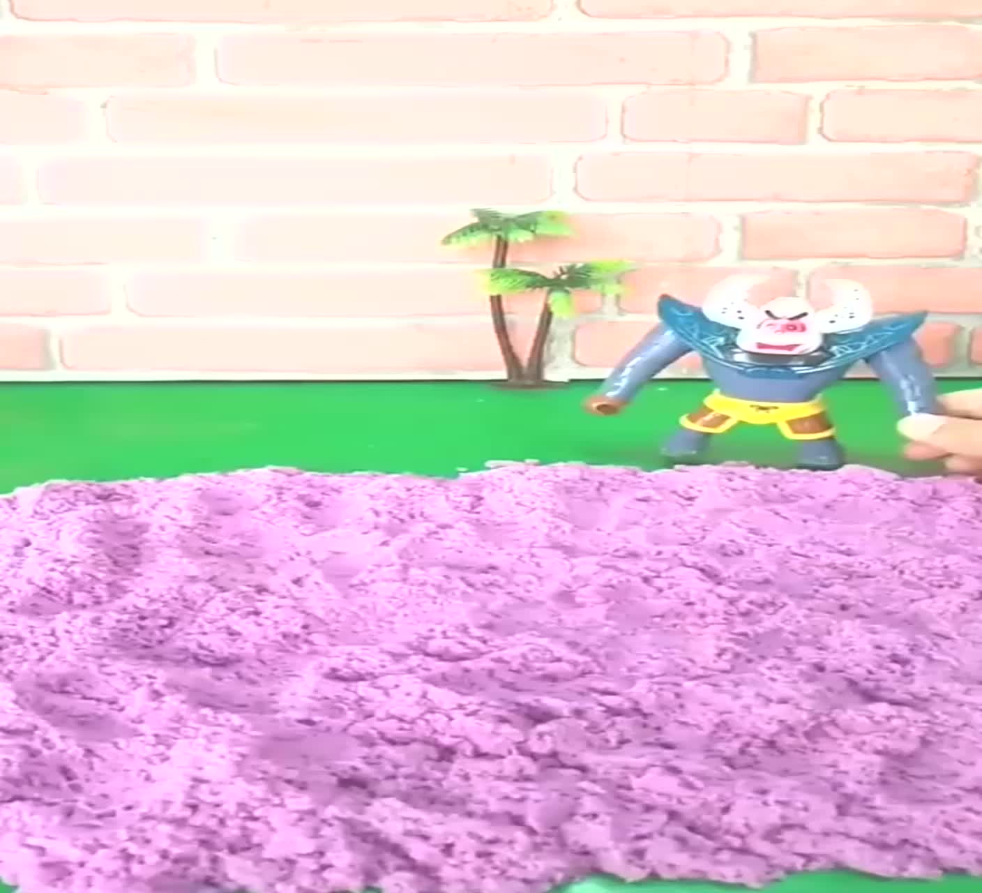 @user7056852516593