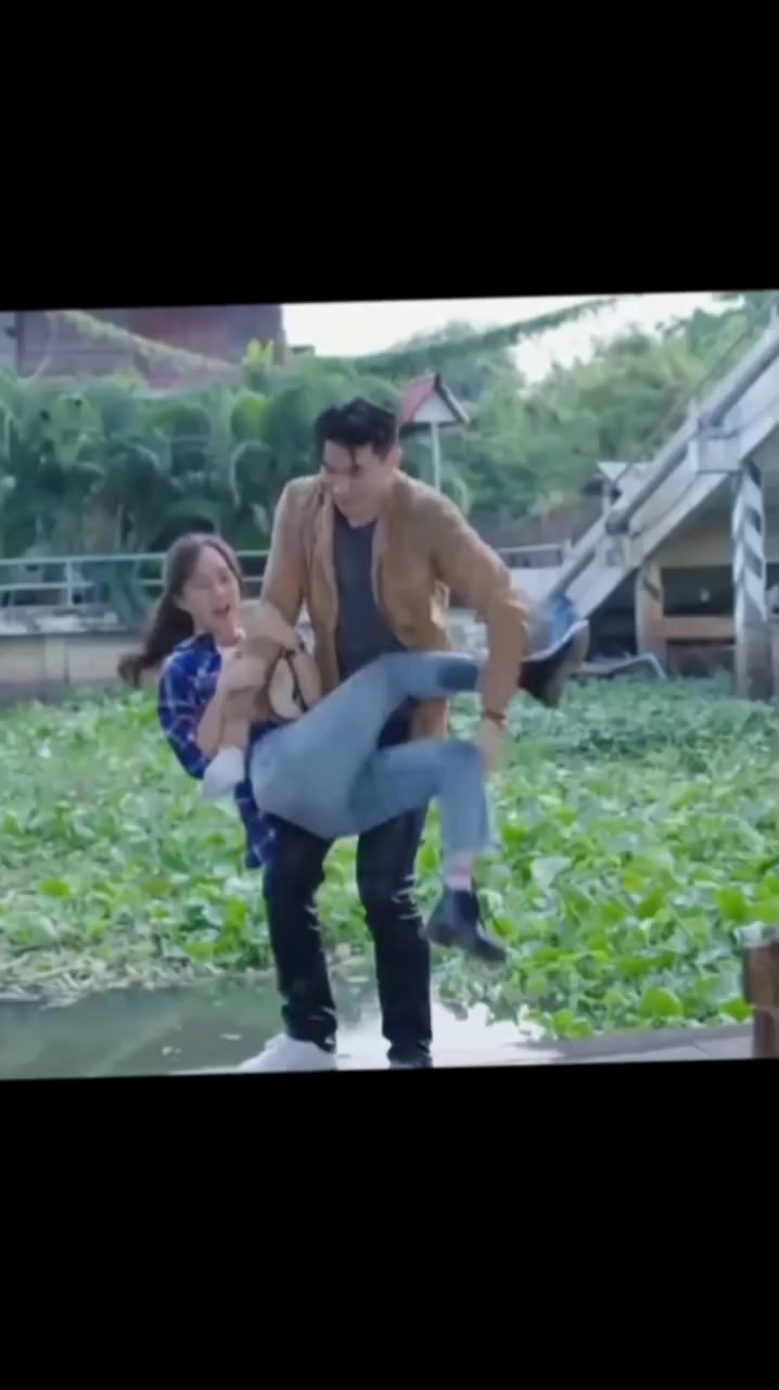@Short scene drama