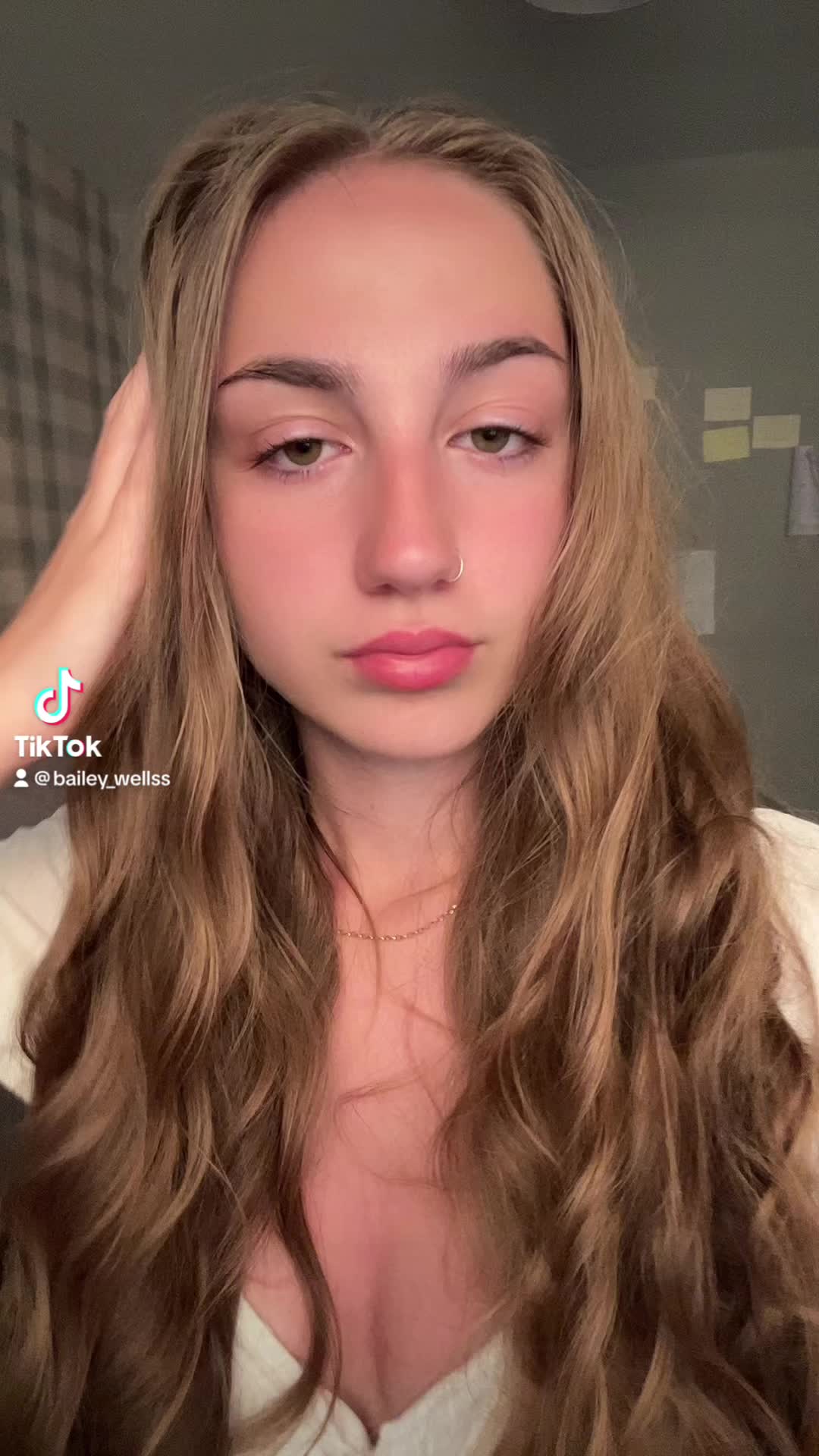 @🍒😮&zwj;💨