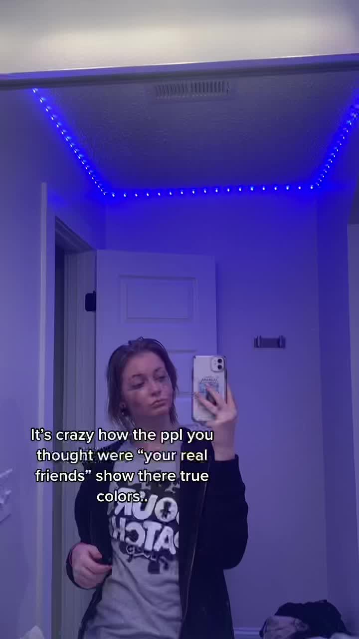 @<3