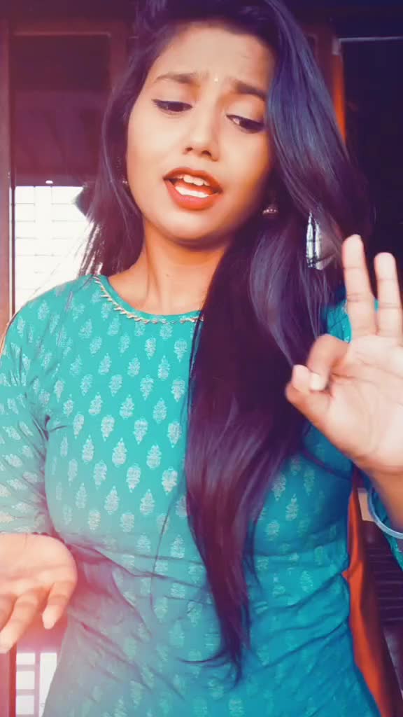 @👑pratiksha kamble👑